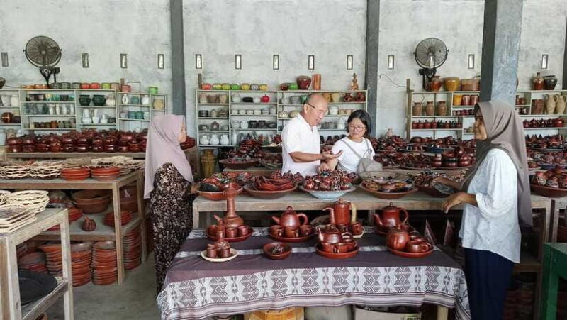 Lombok: Full-Day Tour with Lunch and Hotel Pickup - FAQ  