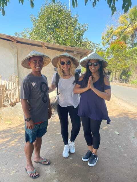 Lombok : hiking- rice terrace & waterfalls tour - Motorbike Rides & Return Journey