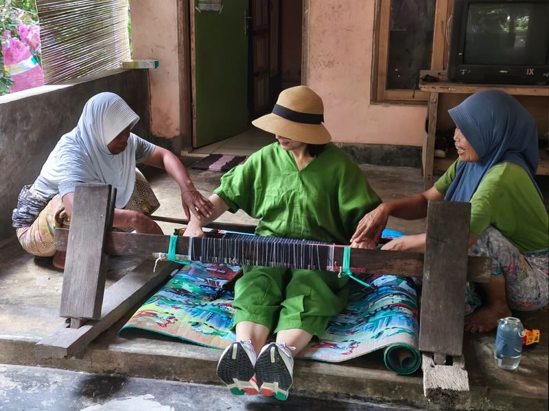 Lombok Local Village Tour & Workshop | Multilingual Guide - Should you book the Bonjeruk tour?