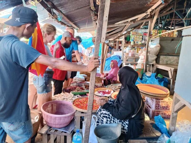 Lombok: Mataram City Tour with Mosque & Famous Culinary - FAQ