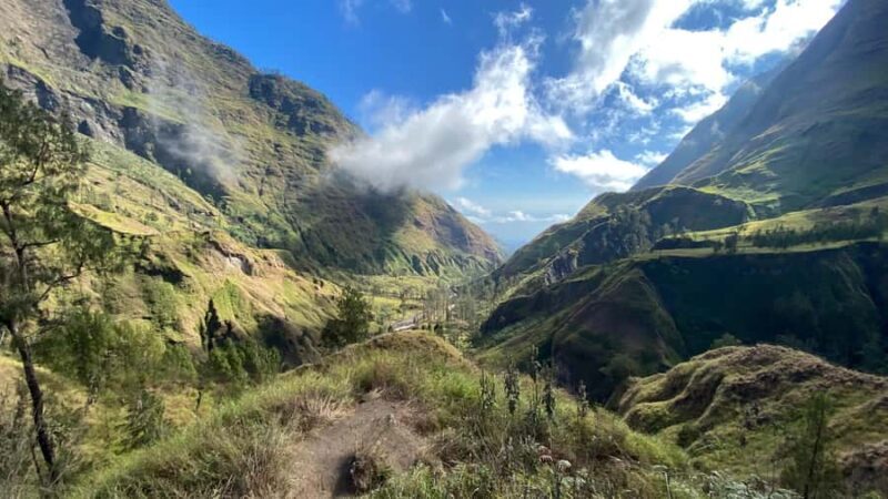 Lombok: Mount Rinjani 3-Day Trek with Hot Springs - The Sum Up