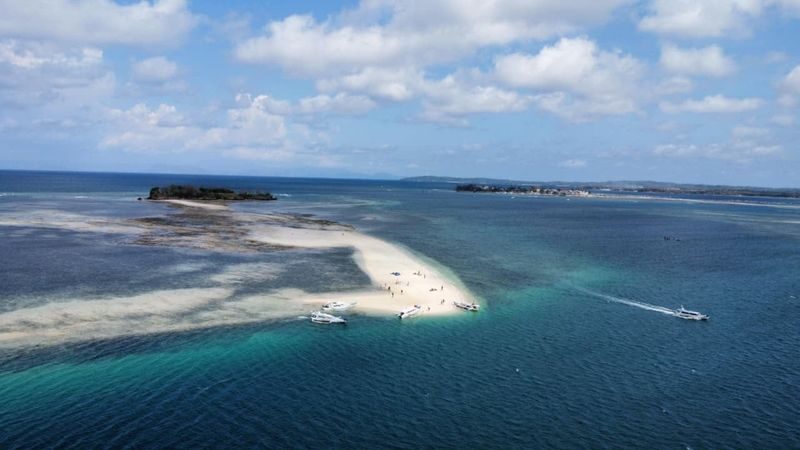Lombok Pink Beach & Gili Islands Full-Day Private Tour - The drive to Dermaga Telong Elong