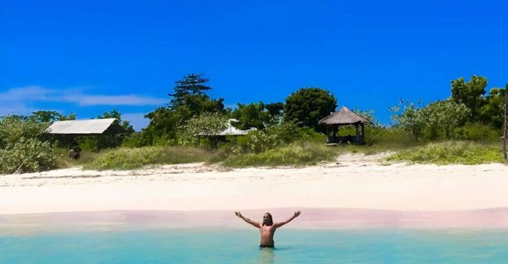 Lombok Pink Beach, Snorkling & Tanjung Ringgit Adventure - Meet Your Guide, Rido