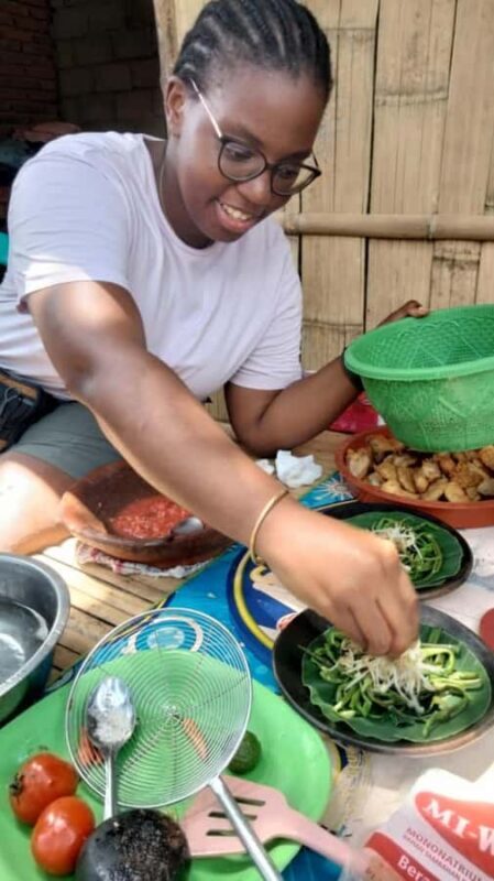 Lombok Pottery & Traditional Sasak Cooking Class - Practical Details: What to Expect and Considerations