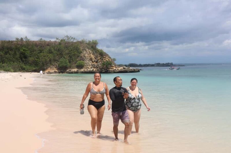 Lombok: Private Pink Beach & Gili Snorkeling Tour with GoPro - FAQ