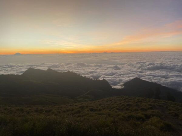 Lombok Rinjani Trekking Adventure - Safety and Health Considerations