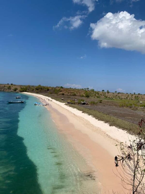 Lombok : Sand island, gili petelu, gili gambir & pink beach - Why This Tour Offers Great Value for Travelers