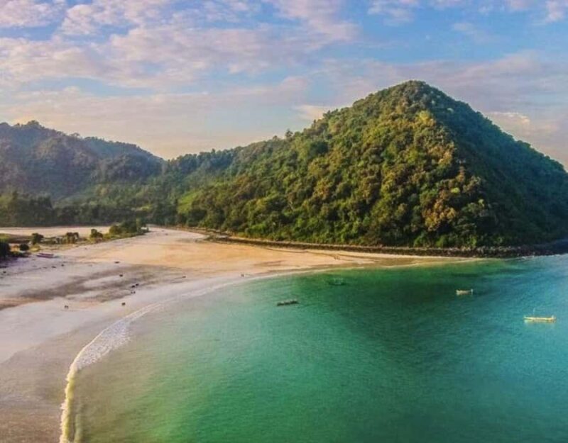 Lombok: Sasak Traditional Villages and Beaches Tour - Discover Lombok’s Cultural and Natural Charms in One Day