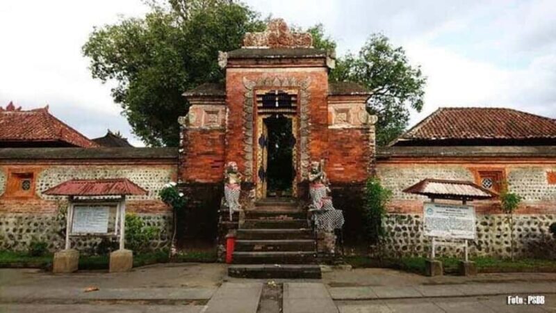 Lombok: Sasak Village Weaving Workshop & Waterfalls Tour - Exploring Lombok: What’s Included in the Tour