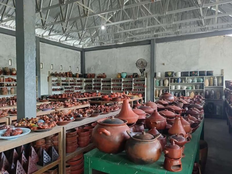 Lombok: Selong Belanak, Mawun, Kuta, and A'an Beach Day Tour - Exploring South Lombok’s Beautiful Beaches