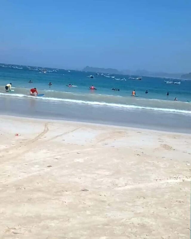 Lombok: Southern Beach, Traditional Village, Handcraft Tour - Authentic Travel Experience: What Makes This Tour Special?