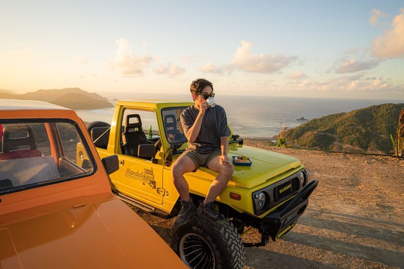 Lombok Sunrise & Nature Half-Day Private Tour - The Jeep, the guide, and the photos