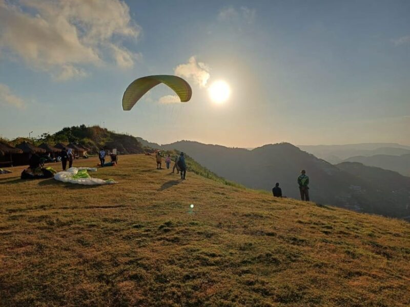 Lombok : Tandem Paragliding with Pilot & Beach Tour - Cost & Value