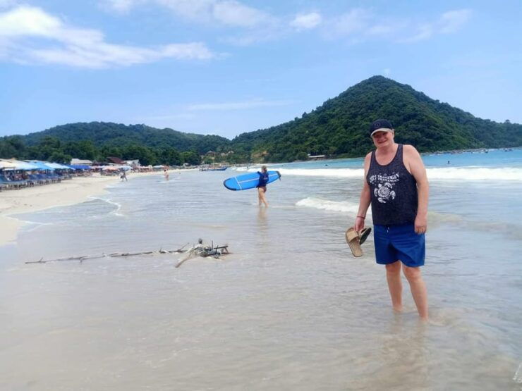 Lombok Waterfall and Beaches Full Day Tour - Itinerary Highlights