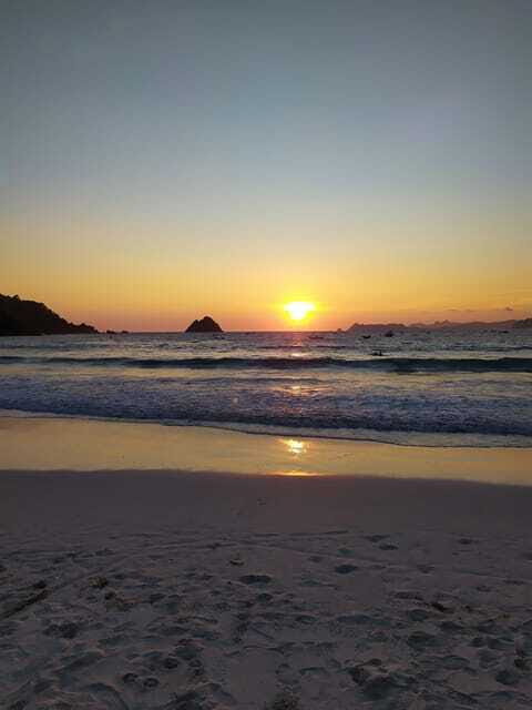 Lombok: Waterfall, Beach, and Weaving Village Day Trip - Why This Tour Works for You