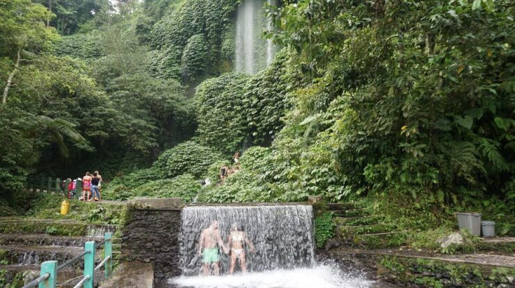 Lombok: Waterfall Benang Kelambu & River Rafting Trip - Detailed Itinerary