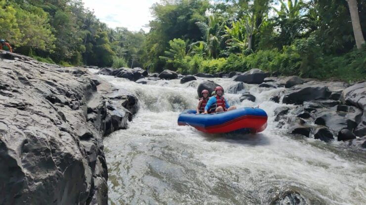 Lombok : White Water Rafting- Best Adventure Experience - Key Points