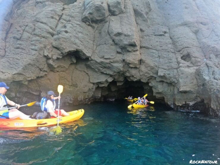 Lomo Quiebre: Mogan Kayaking and Snorkeling Tour in Caves - Activity Details