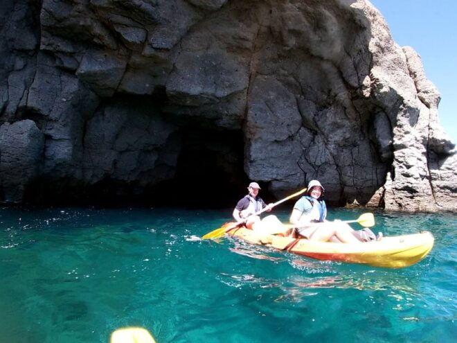 Lomo Quiebre: Mogan Kayaking and Snorkeling Tour in Caves - Customer Reviews