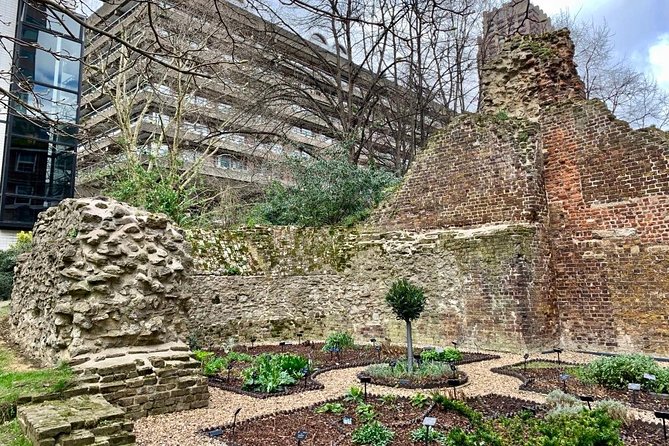 Londiniums Footprint: Explore Londons Roman Wall on a Self-Guided Audio Tour - Self-Guided Audio Tour Details