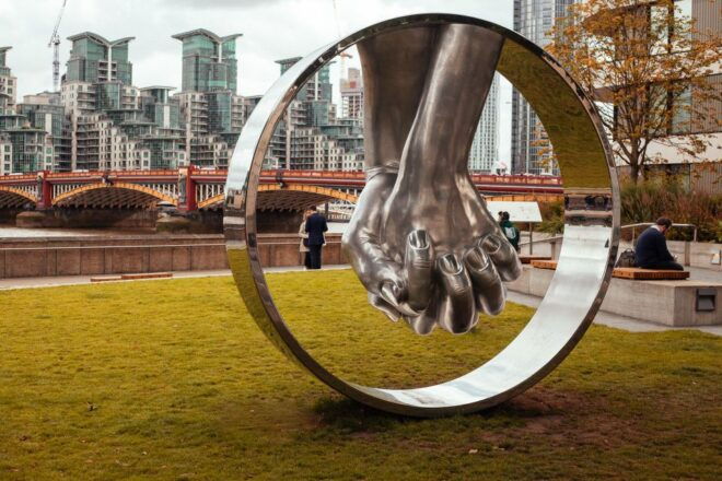 London: 1.5-Hour Private Kick-Start Tour With a Local - Meeting Point and Helpful Reviews