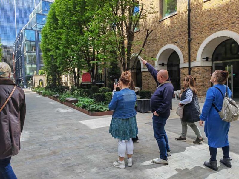 London: 1 to 1 City of London Walking Tour with Ex-Detective - Good To Know