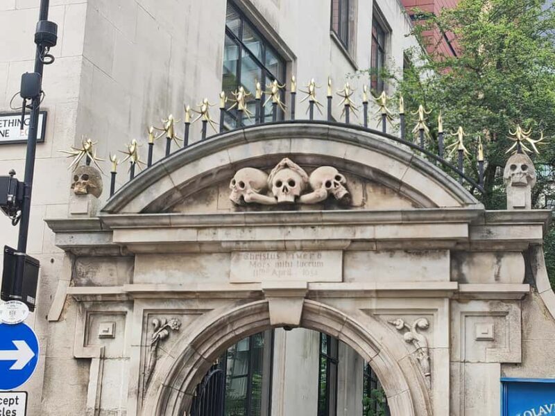 London: 1 to 1 City of London Walking Tour with Ex-Detective - Itinerary Breakdown: What to Expect