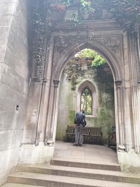 London: 1 to 1 City of London Walking Tour with Ex-Detective - Comparing Similar Experiences