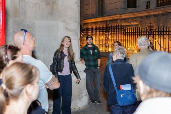 London: 2-Hour Haunted Pub Walking Tour - Dr. Johnsons Tavern