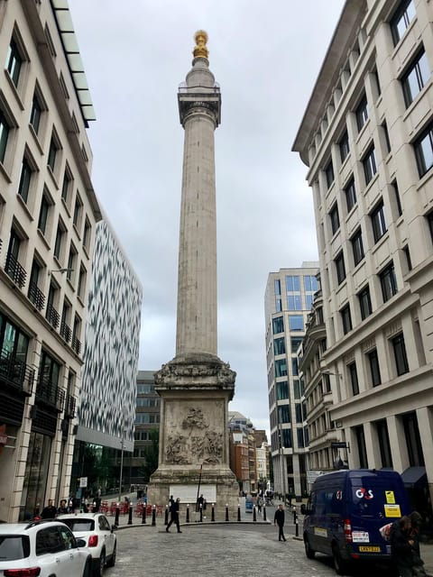 London: 2000 Years of London Private Walking Tour With Guide - Tour Experience