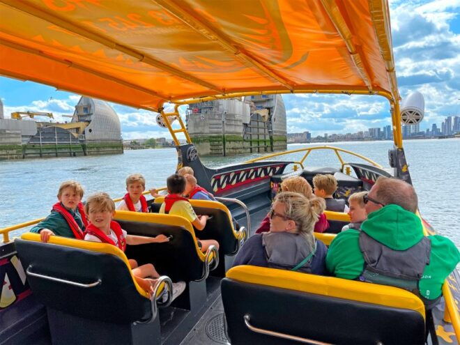 London: 40-Minute TOWER BEAST RIDE - Thames Speedboat Tour - Trip Details