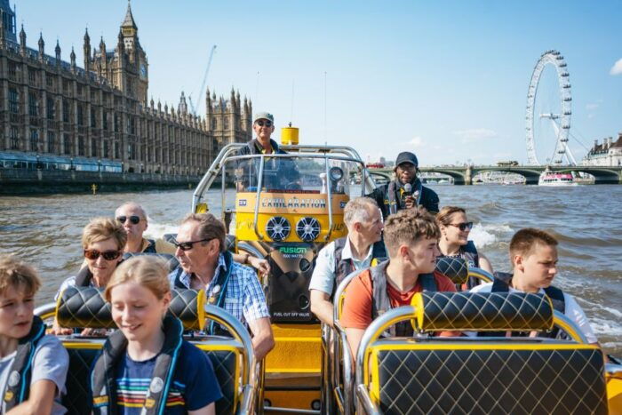 London: 45-Minute Speedboat Sightseeing Tour - The Sum Up