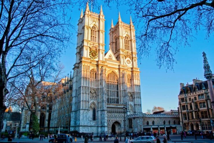 London: 50+ Sights Taxi Tour & Westminster Abbey Entry - Tour Highlights and Itinerary