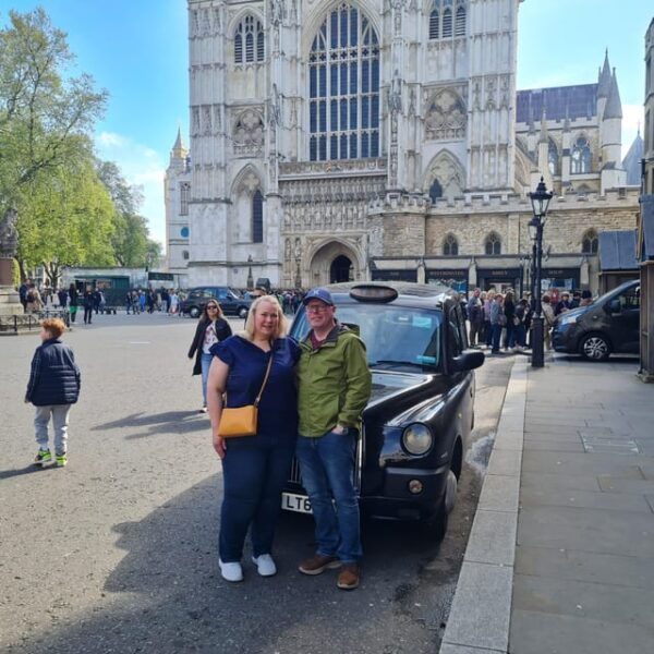 London: 50+ Sights Taxi Tour & Westminster Abbey Entry - Frequently Asked Questions