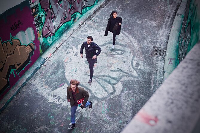 London "Alice in Wonderland" Self-Guided Mobile Scavenger Hunt - Common Questions