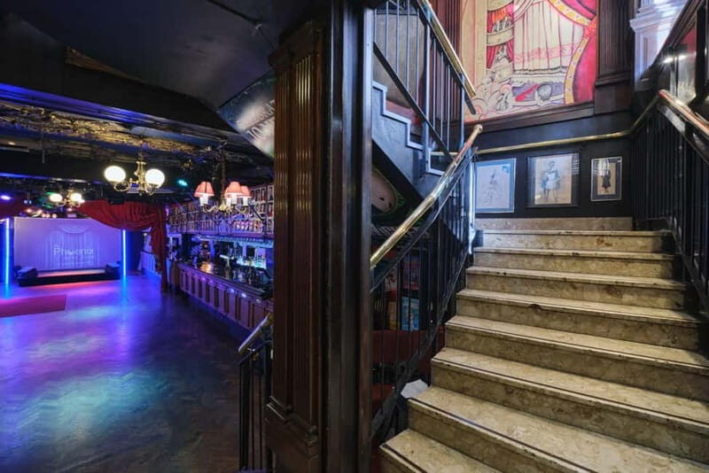 London: All I Want for Christmas is Cabaret Show - Who Should Consider This Experience?