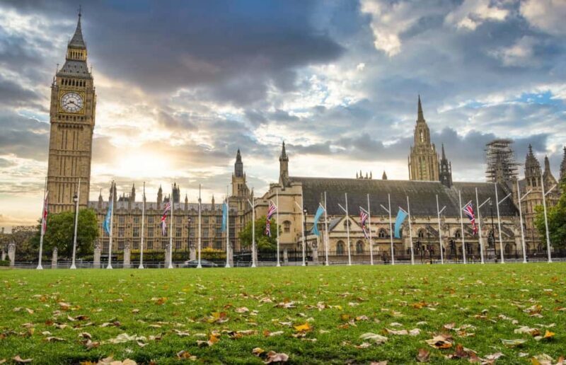 London: Amazing London Walking Tour  50+ Iconic Landmarks - An In-Depth Look at the London: Amazing London Walking Tour  