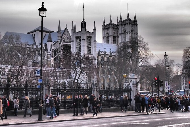 London and Hampton Court Palace Private Tour With Admission - Additional Information and Recommendations