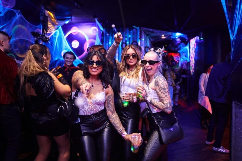 London: Bar and Club Crawl to 5 Central London Venues - Good To Know