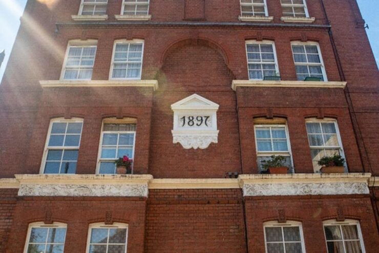 London Bermondsey: Outdoor Escape Game - Experience