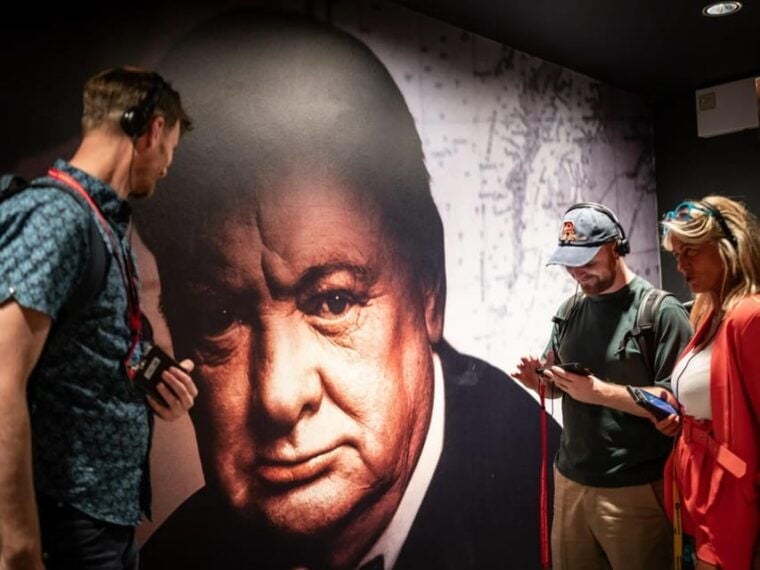 London: Big Ben, Churchill War Rooms & Buck'ham Palace Tour - Practical Aspects and Value