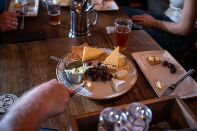 London: Borough Market Foodie Walking Tour With Tastings - Indulge in a Sweet Ending With British Tea and Dessert