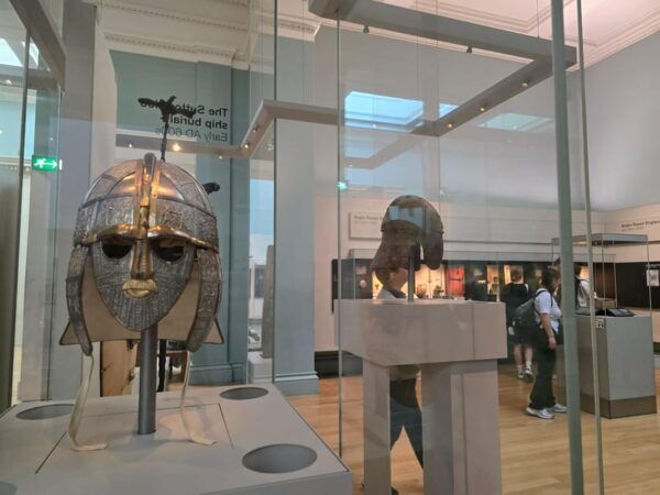 London British Museum 1 Hour Highlights Guided Tour Romanian - Tour Duration