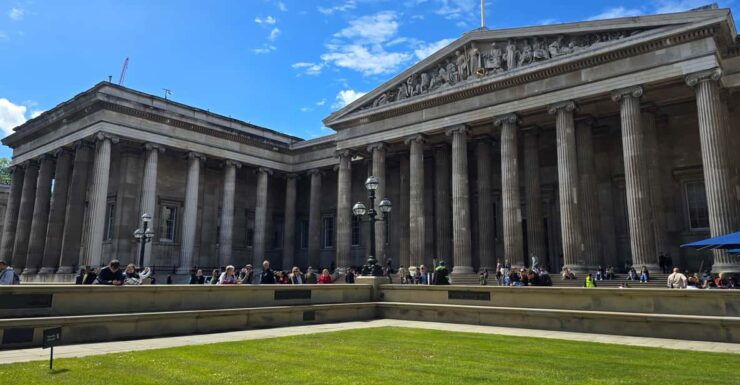 London: British Museum Guided Tour in Romanian Language - Good To Know