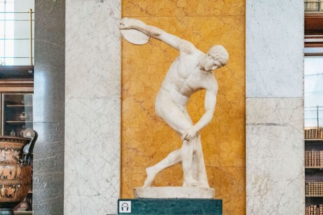 London: British Museum Guided Tour - Selecting Participants and Dates