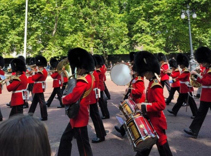 London: Buckingham, Big Ben & Westminster Abbey Tour - Breakdown of the Itinerary