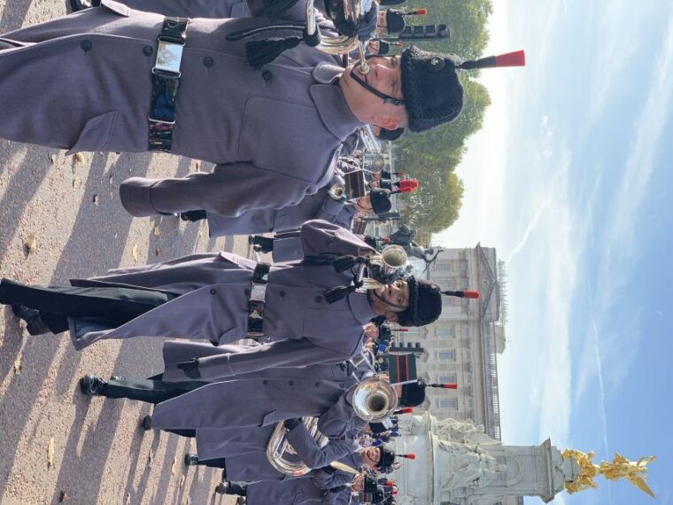 London: Buckingham Palace & Changing of the Guard Experience - FAQ