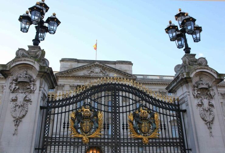 London: Buckingham Palace Tickets With Royal Walking Tour - Activity Details