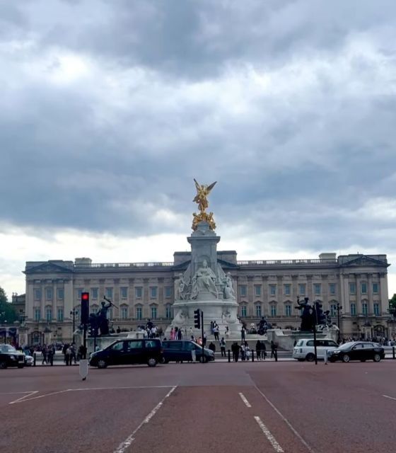 London: Buckingham Palace & Westminster Guided Walking Tour - Full Description