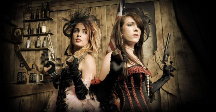 London, Camden: Old Time Eras Dress Up and Photo Shoot - Experience Options